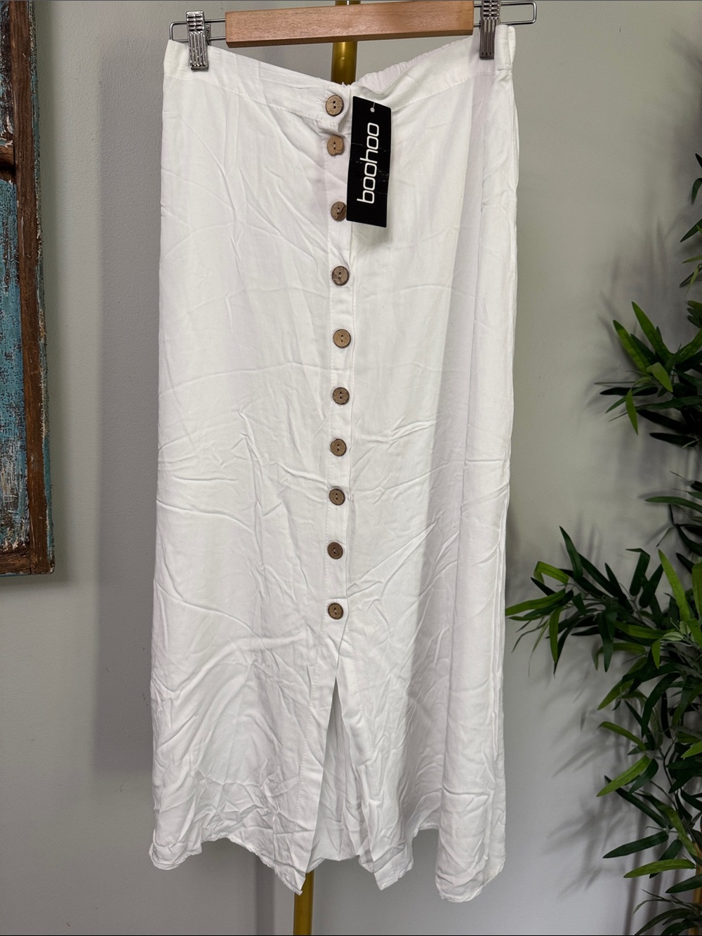 Boohoo Viscose White Button-Front Midi Skirt NWT 8